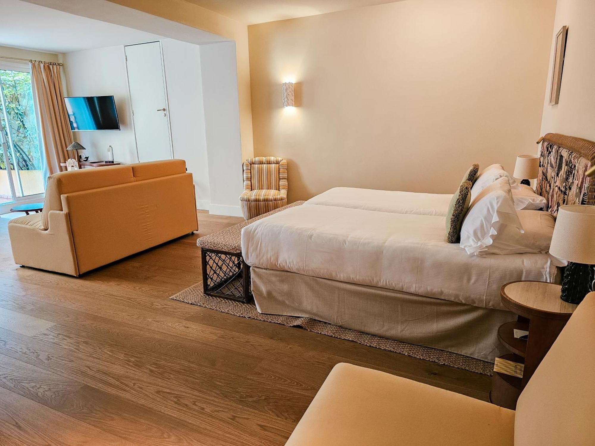 La Pérouse Baie Des Anges 4*